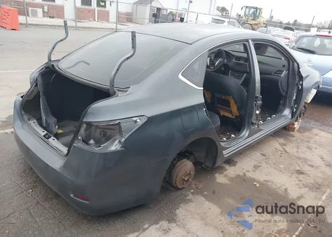 2015 Nissan Sentra S z USA, uszkodzony, nr VIN 3N1AB7AP0FY383992